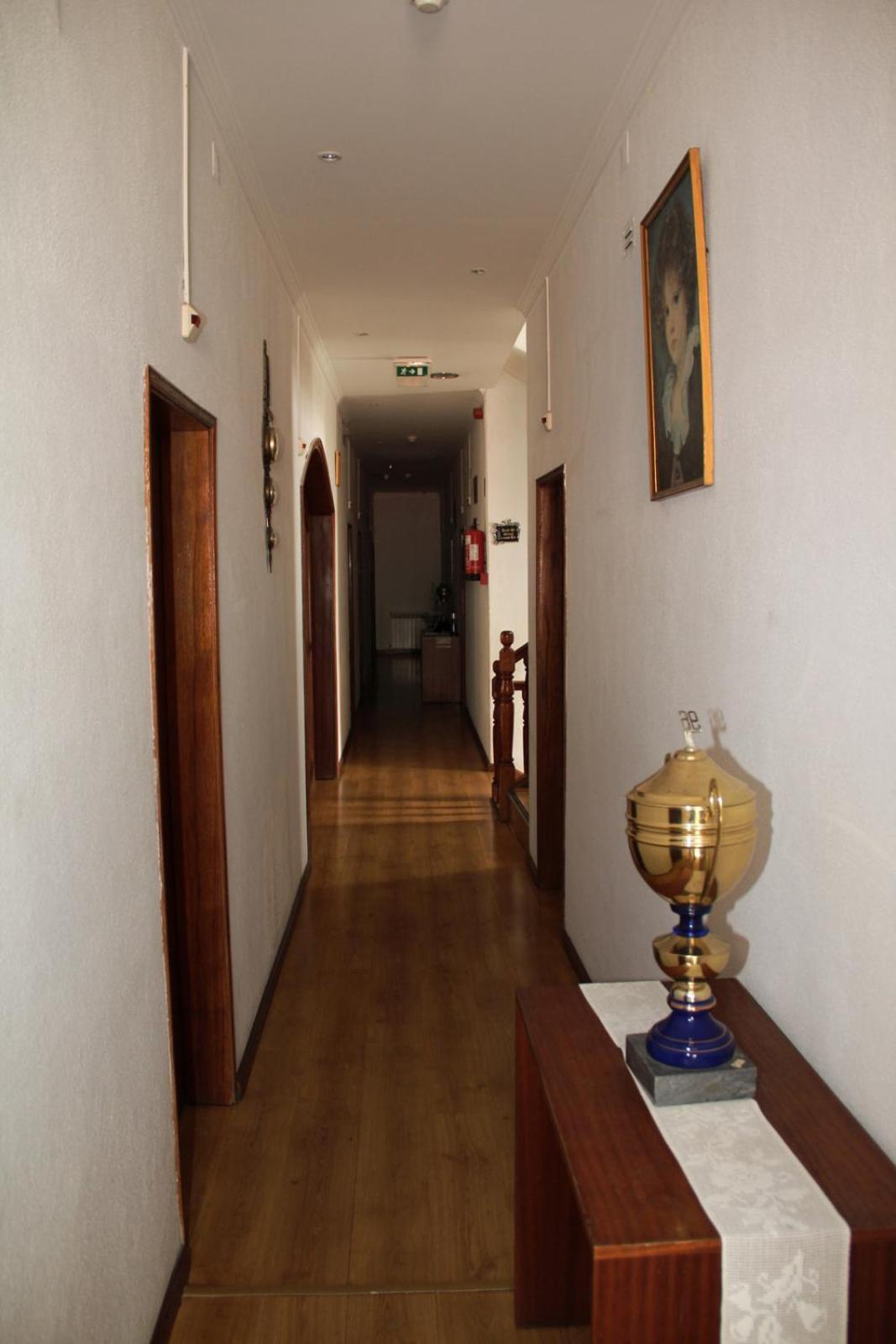 Residencial Parque Bed and Breakfast Celorico Da Beira Eksteriør billede