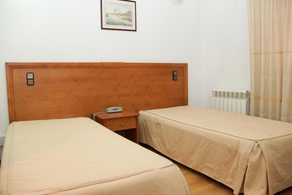 Residencial Parque Bed and Breakfast Celorico Da Beira Værelse billede